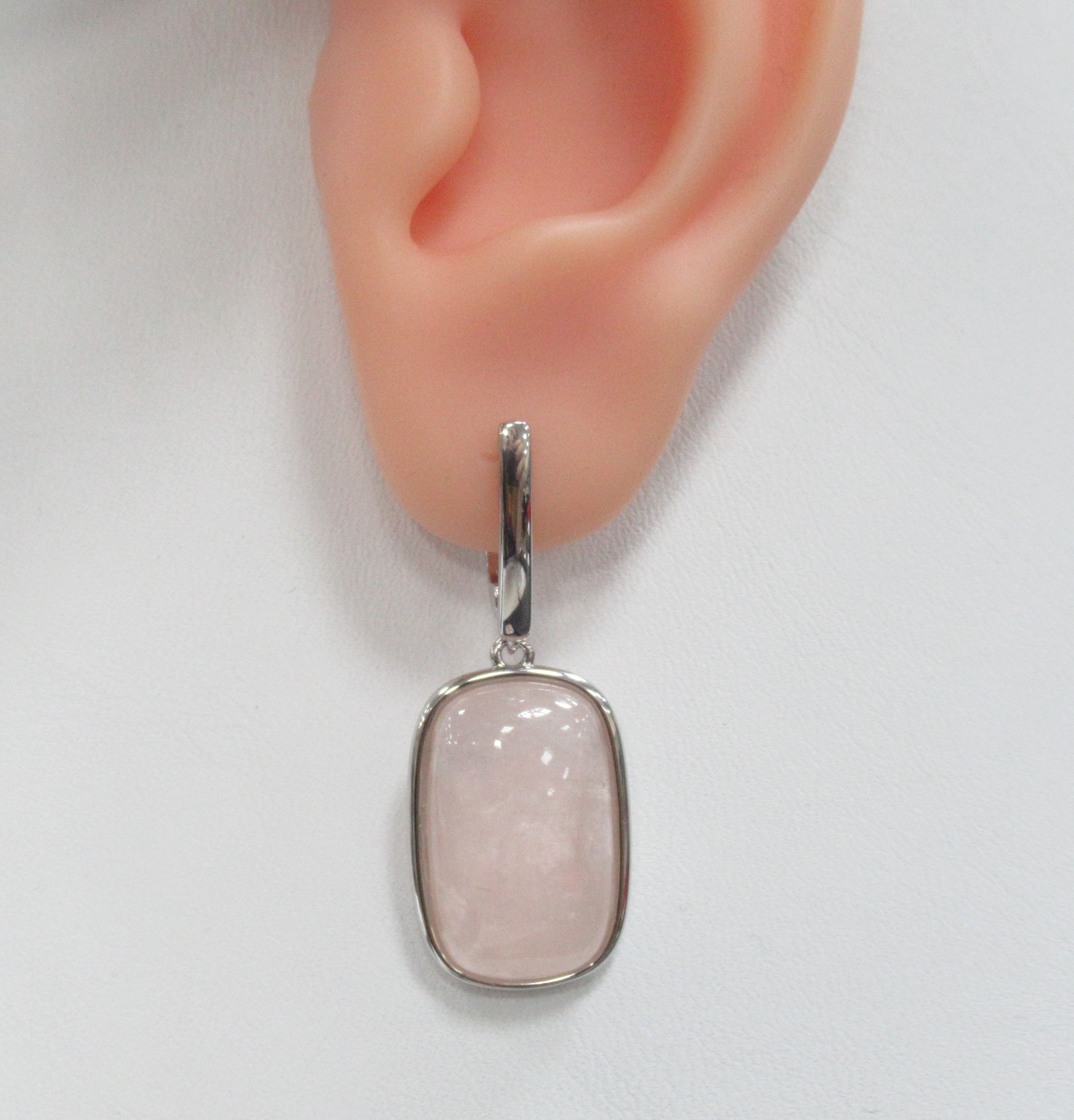 Серебряные серьги с морганитами